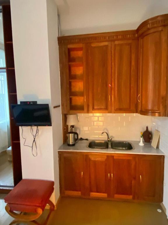 Piccolo Hotel Vake Tiflis Dış mekan fotoğraf